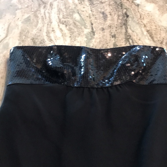 Ann Taylor strapless little black dress - Picture 6 of 6